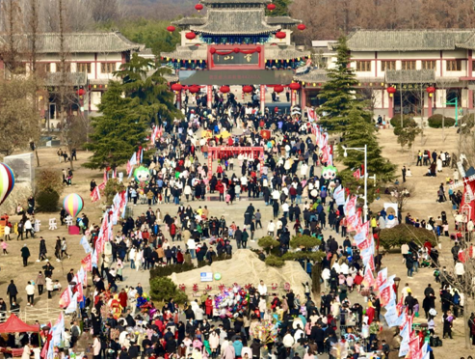 ����ɽ���ɾ���ӭ������